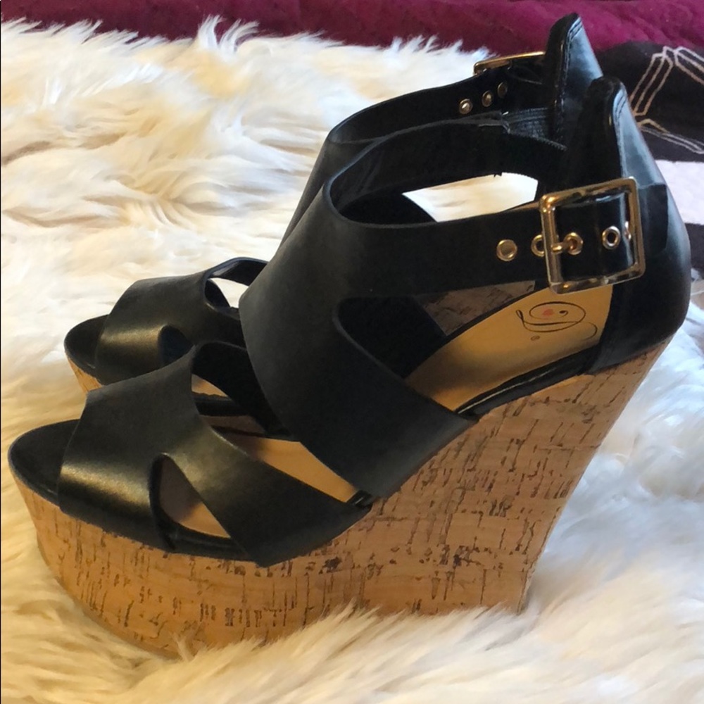 Gorgeous Black wedge sandal
